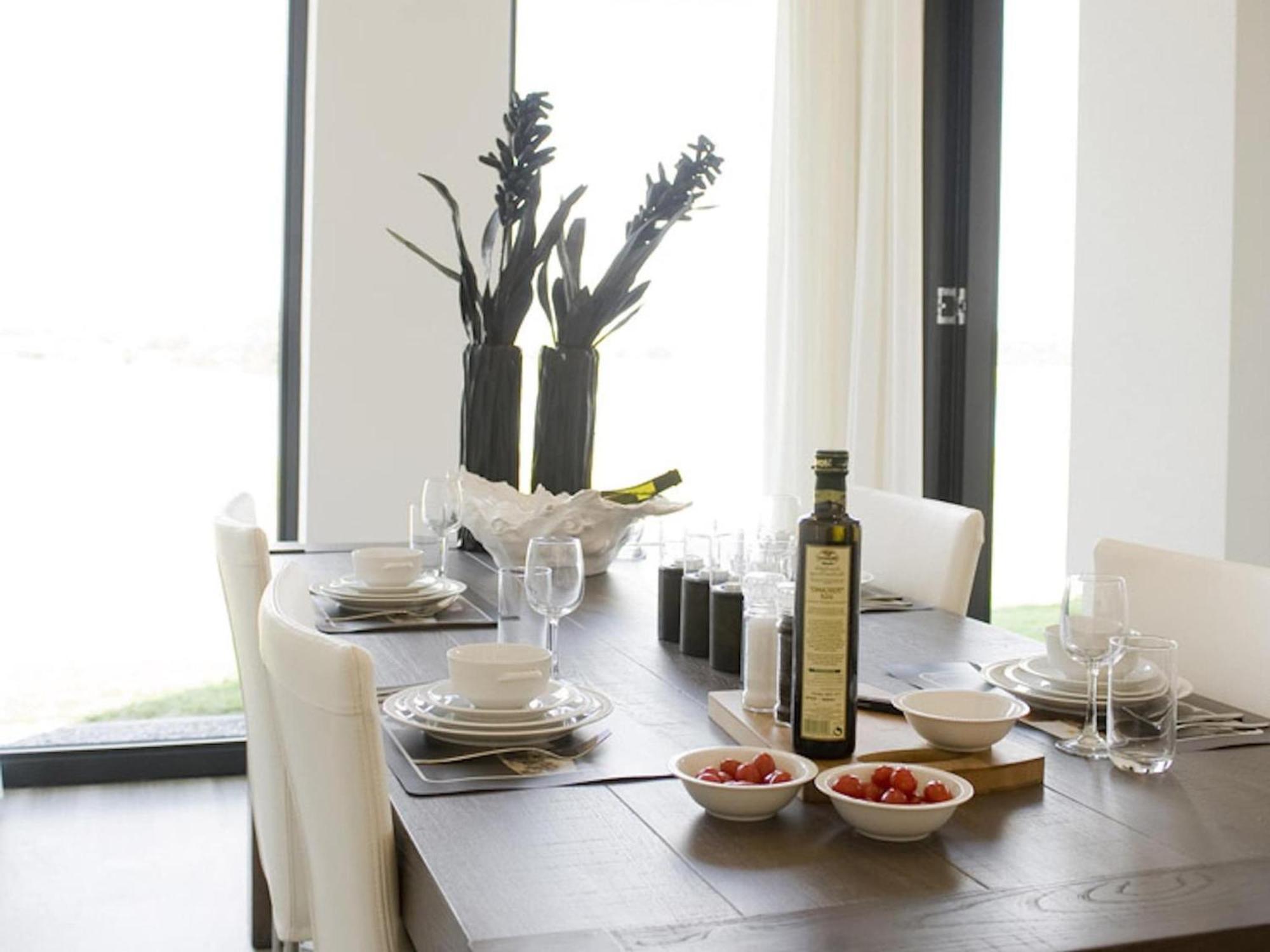 Modern On The Water In A National Park Vakantiehuis *